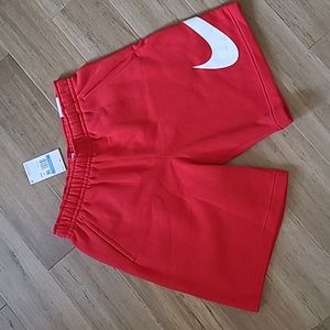 Nike Men's Sportswear Graphic Club Short, 